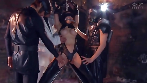 Milf & cum after getting fucked