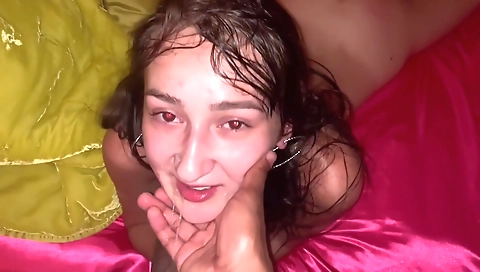 Cute girl loves to be fucked by her boyfriend