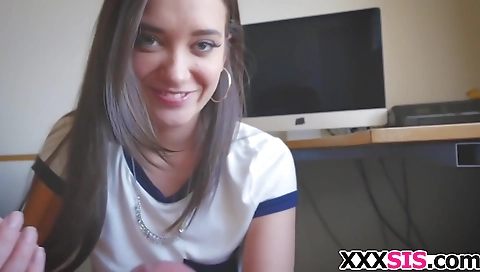 Hawt cutie enjoys her boyfriend