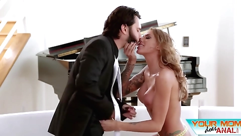 Horny milf gets fucked by her boyfriend