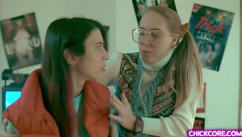 Asian girl gets a pussy licked and fucked